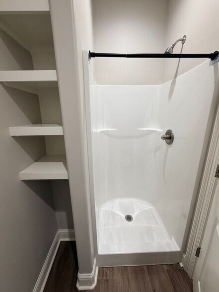 Building Photo - 2403 Enterprise Blvd