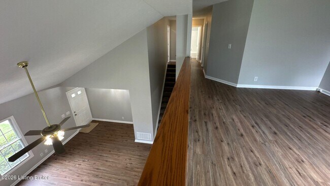 Building Photo - 7421 Spring Run Dr