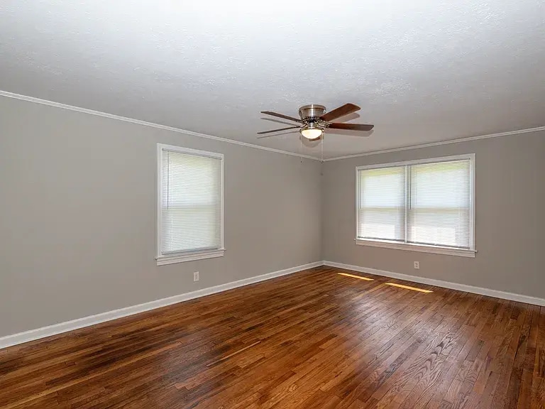 Building Photo - 609 Watkins Rd