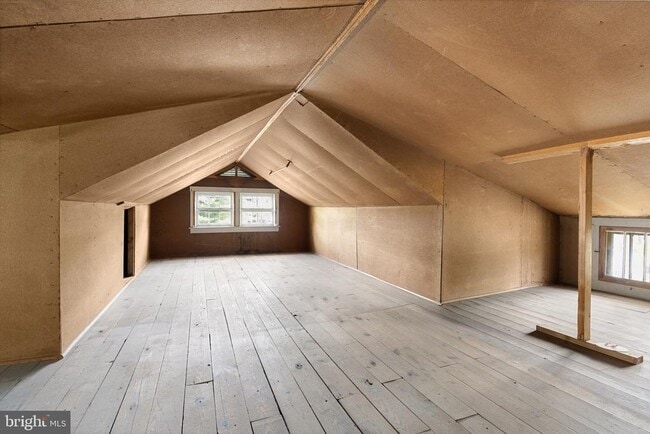 Building Photo - 1842 S Spring Rd