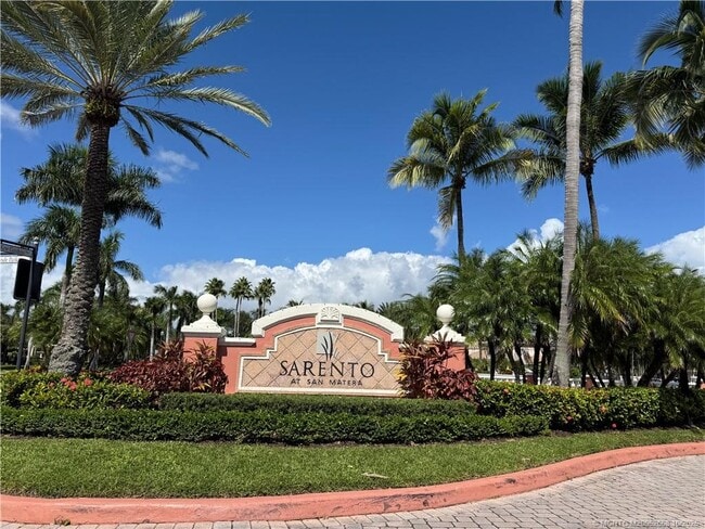 Building Photo - 2814 Grande Pkwy