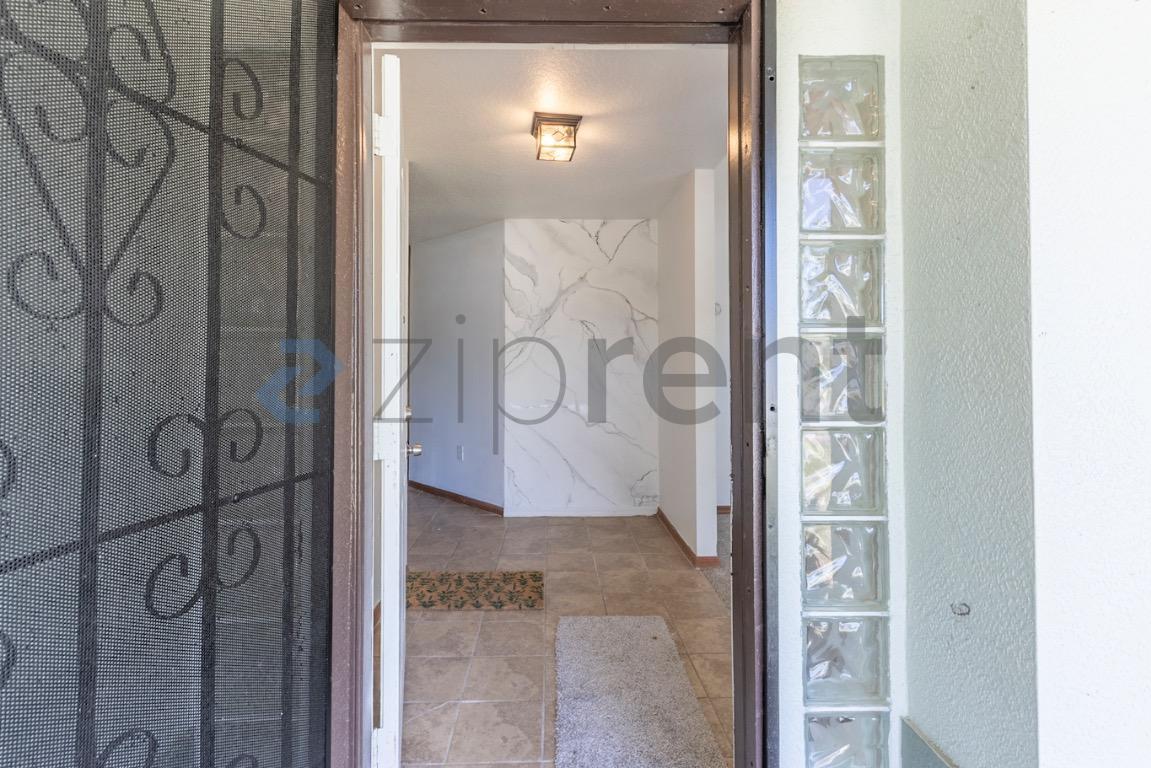 Building Photo - 7458 Carillon Ave