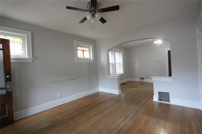 Building Photo - 3971 Wilmington Ave