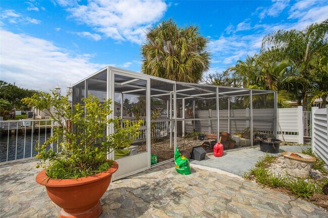 Building Photo - 1311 NE 27th Way