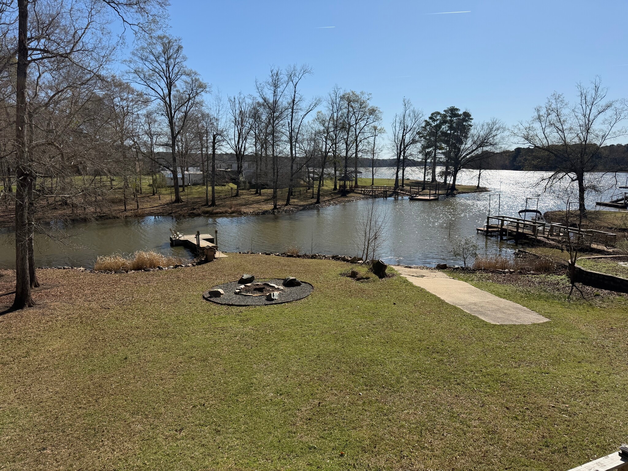 Building Photo - 179 Morninglow Dr