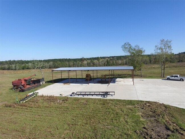 Building Photo - 1275 Castlewood Rd
