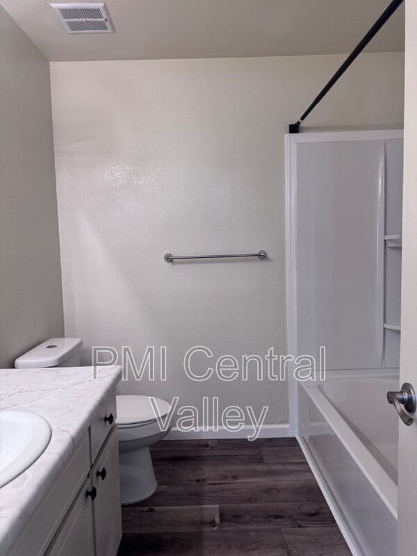 Building Photo - 1442 Briarwood Way