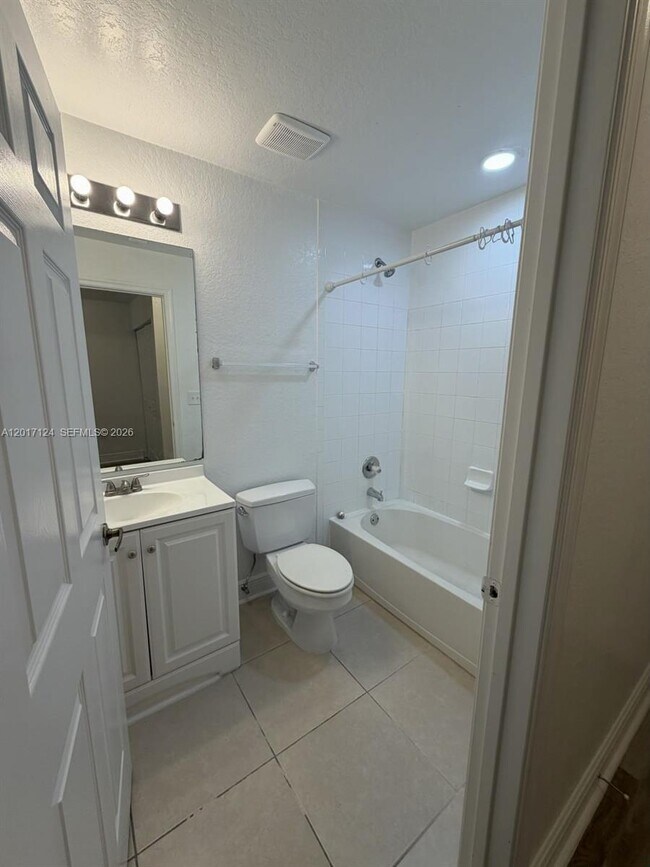 Building Photo - 3335 Palomino Dr