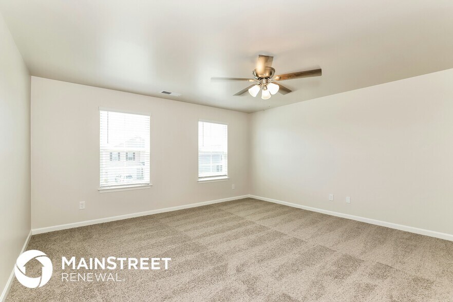 Building Photo - 303 Dolcetto Ave