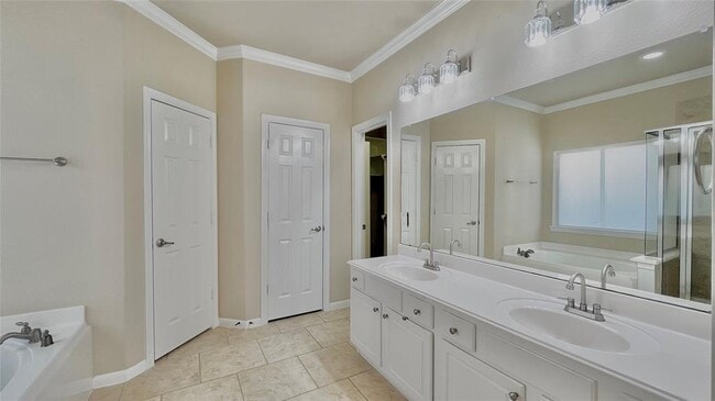 Building Photo - 5123 Shadow Breeze Ln