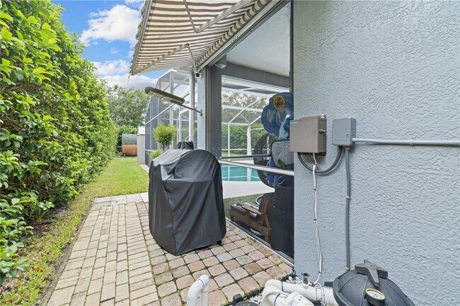 Building Photo - 7770 Glynde Hill Dr