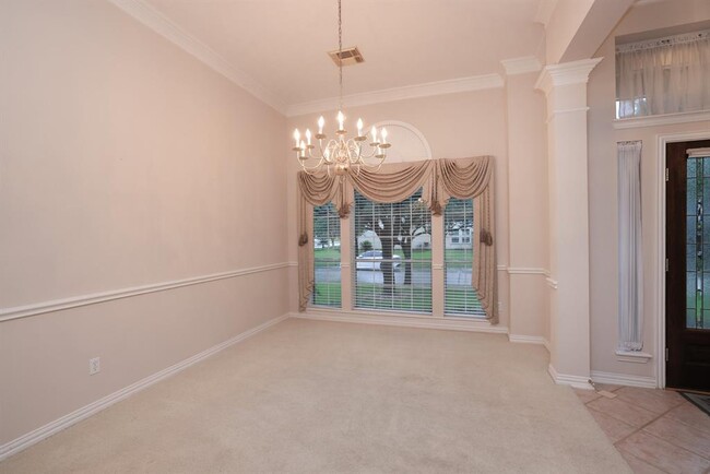 Building Photo - 17222 Leeside Dr