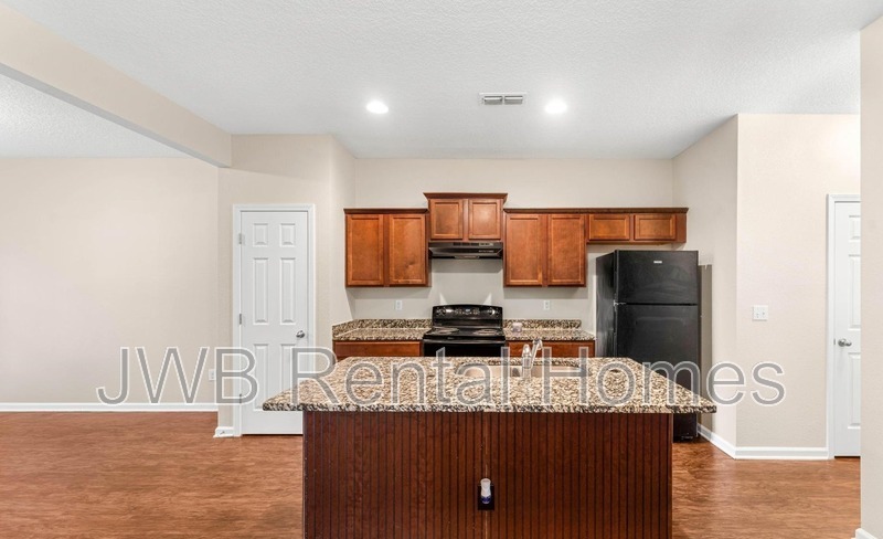 Building Photo - 3330 Rayford St