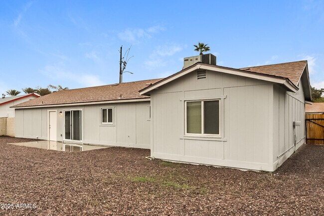 Building Photo - 15248 N 36th St