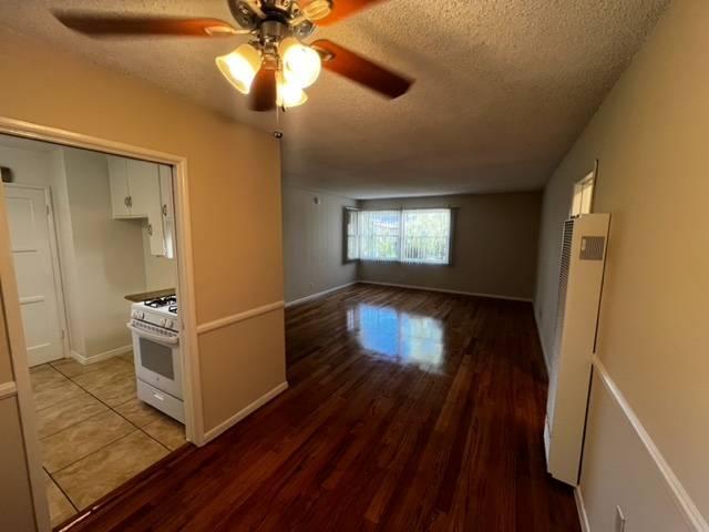Building Photo - 2.0 bedroom in Monrovia California 91016