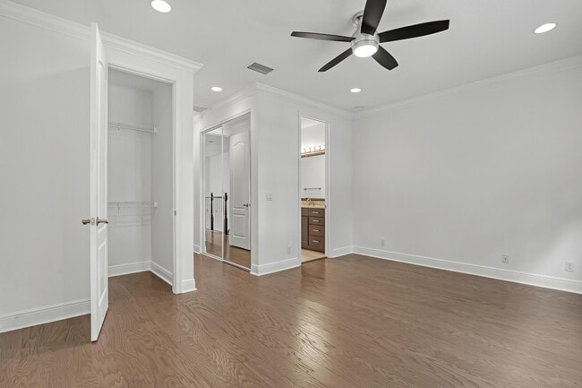 Building Photo - 8332 Cocoplum Sound Ln