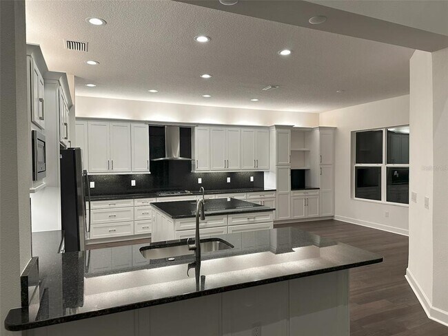 Building Photo - 32240 Mahogany Valley Dr