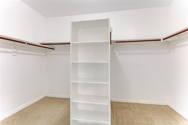 Building Photo - 3825 Miramar Dr