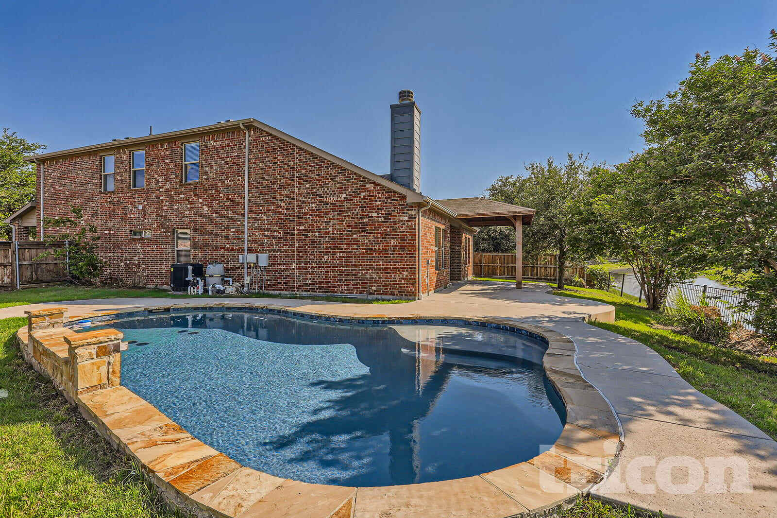 Building Photo - 1030 Barrington Dr