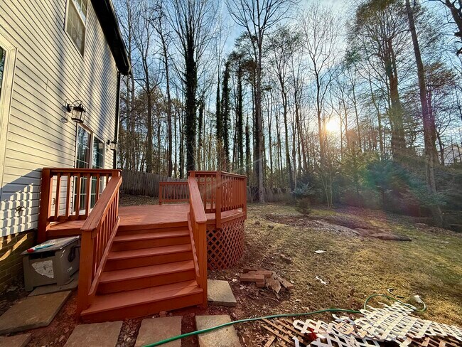 Building Photo - 27 Montford Ct