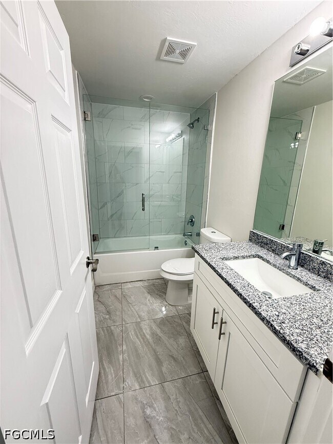 Building Photo - 356 Bell Blvd