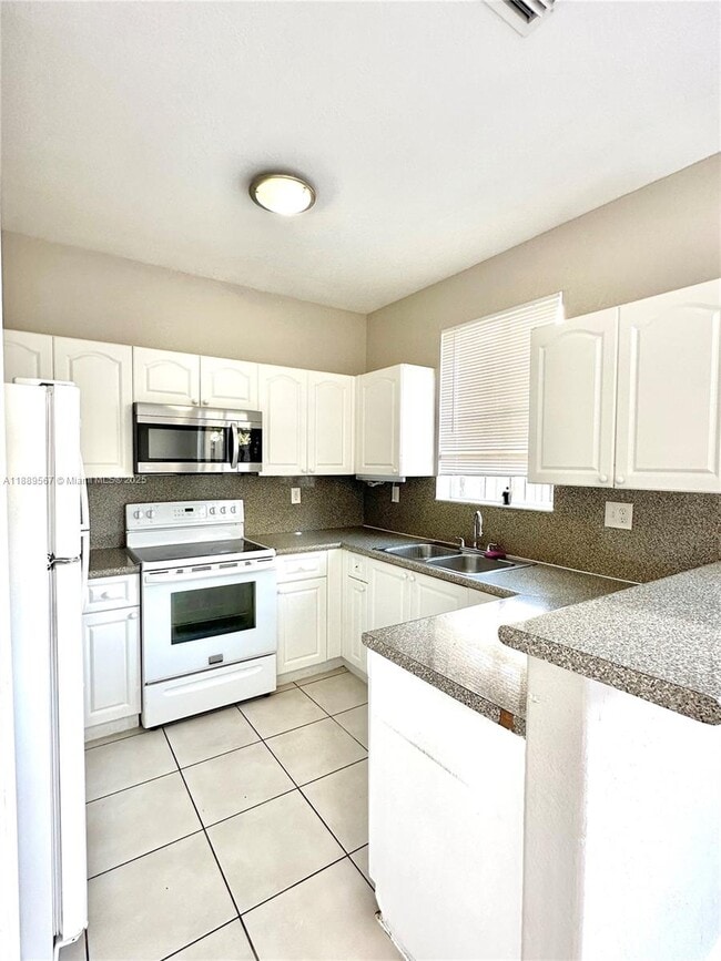 Building Photo - 7301 NW 174th Terrace