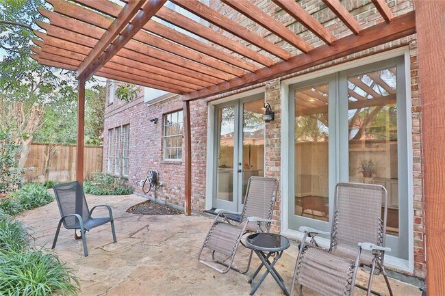 Building Photo - 3628 Timberside Cir Dr