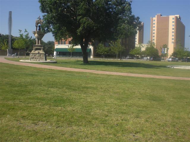 Building Photo - 201 W Lancaster Ave