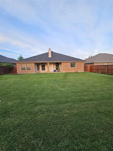 Building Photo - 600 Alexandria Ln