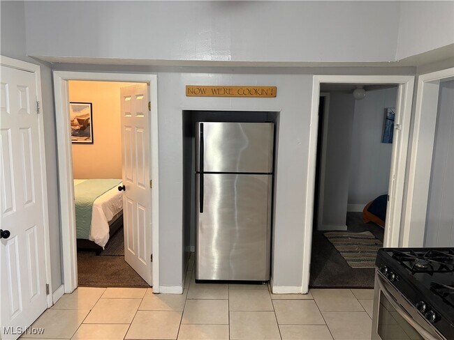 Building Photo - 3906 Memphis Ave