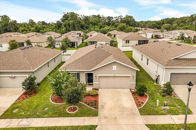 Building Photo - 1020 River Otter Wy