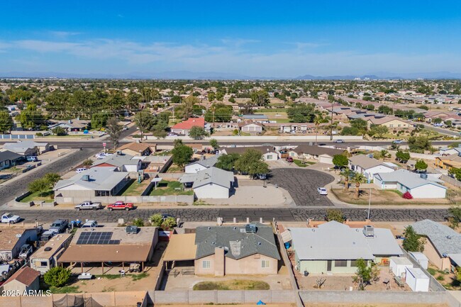 Building Photo - 8107 W College Dr