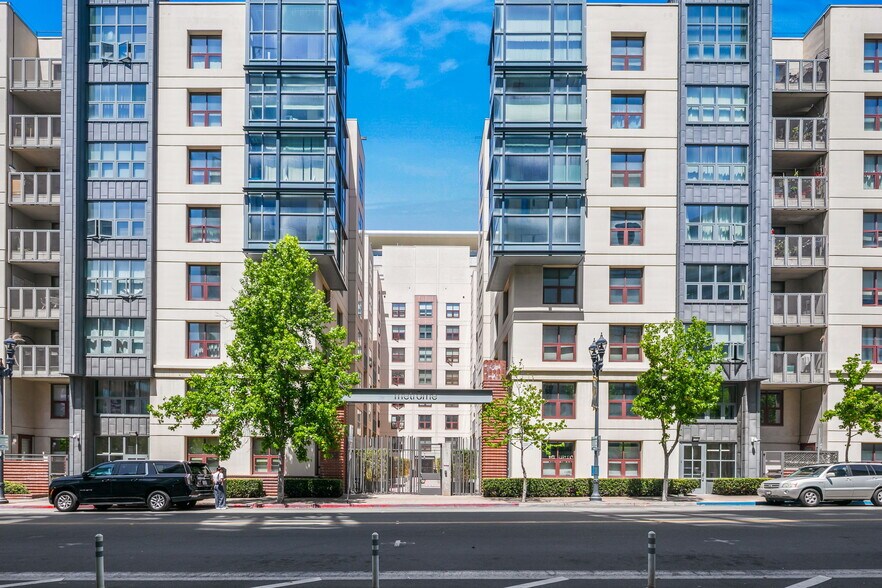 Building Photo - 1150 J St