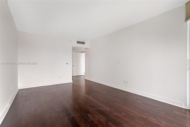 Building Photo - 21205 NE 37th Ave