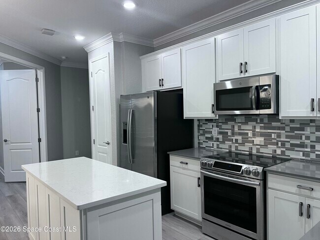 Building Photo - 2640 Treasure Cay Ln