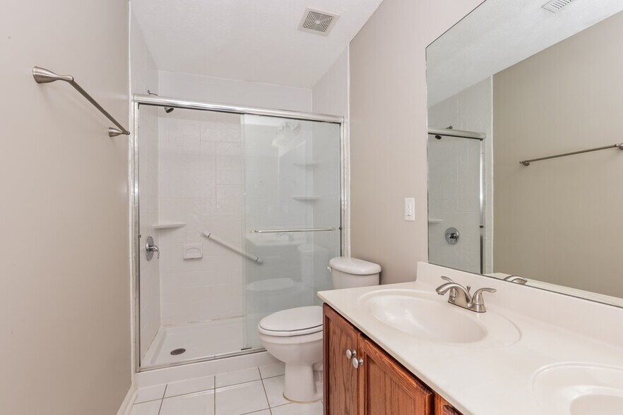 Building Photo - 908 Buckhaven Dr