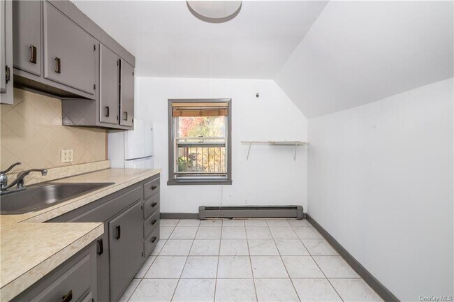 Building Photo - 50 Highland Ave