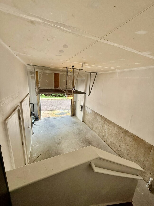 Building Photo - 4624 Woodberry St