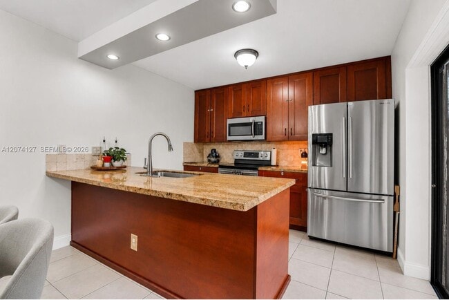 Building Photo - 804 SW 119th Way