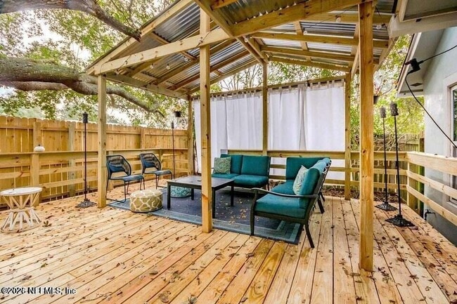 Building Photo - 1318 Eastwind Dr