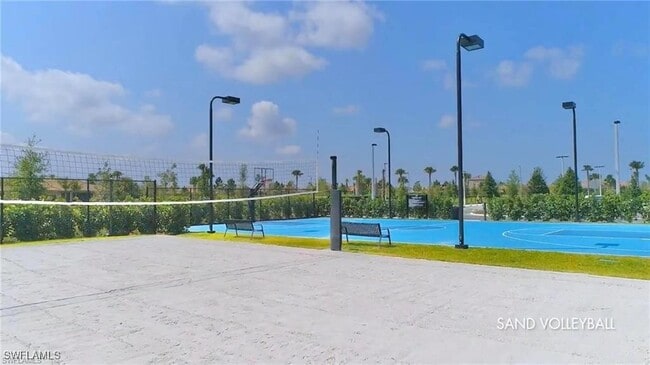 Building Photo - 4550 Kensington Cir