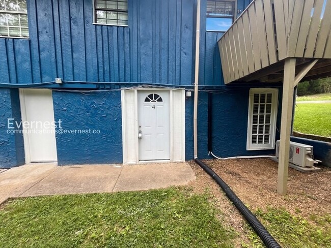 Building Photo - 5727 N Morgan Ln