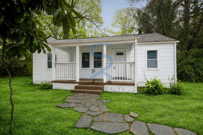 Building Photo - Move in before February 28th and get $100 OFF your rent for the first 3 months — PLUS a $250 Amaz...