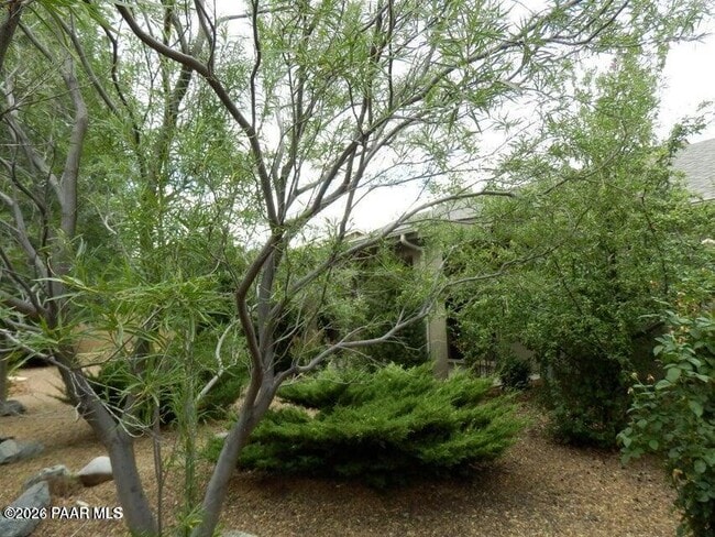 Building Photo - 6573 Farmstead Rd