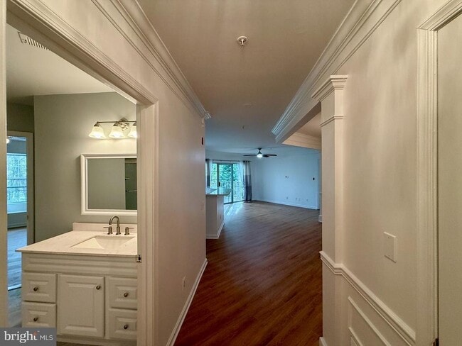 Building Photo - 12481 Hayes Ct