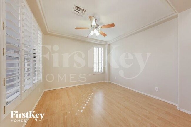 Building Photo - 16221 W Marconi Ave