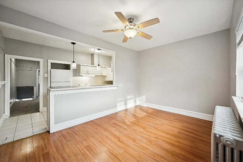 Building Photo - 7212 Oxford Ave