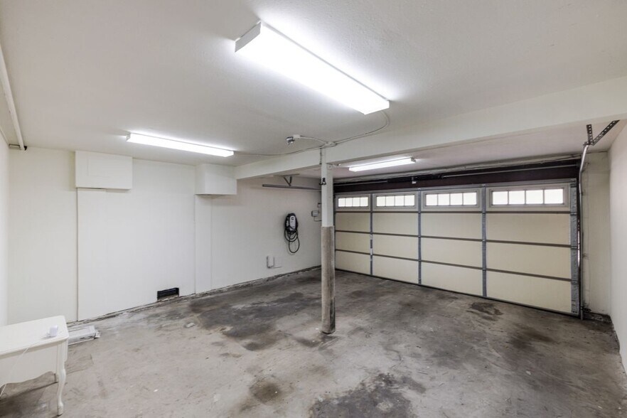 Building Photo - 4107 Pine Hollow Rd