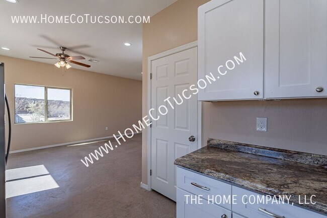 Building Photo - 5704, 5710-5718 E Hermans Road-HERMANS ROAD MARKETING