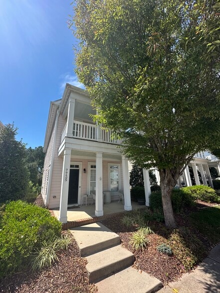 Primary Photo - 7735 Acc Blvd